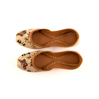 Beige Butterfly - Embroidered Jutti