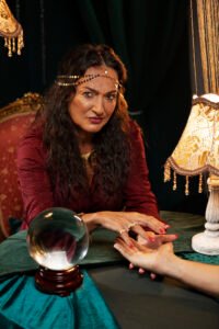 Unveiling Leonaarei A Deep Dive into Its Rich History and Culture